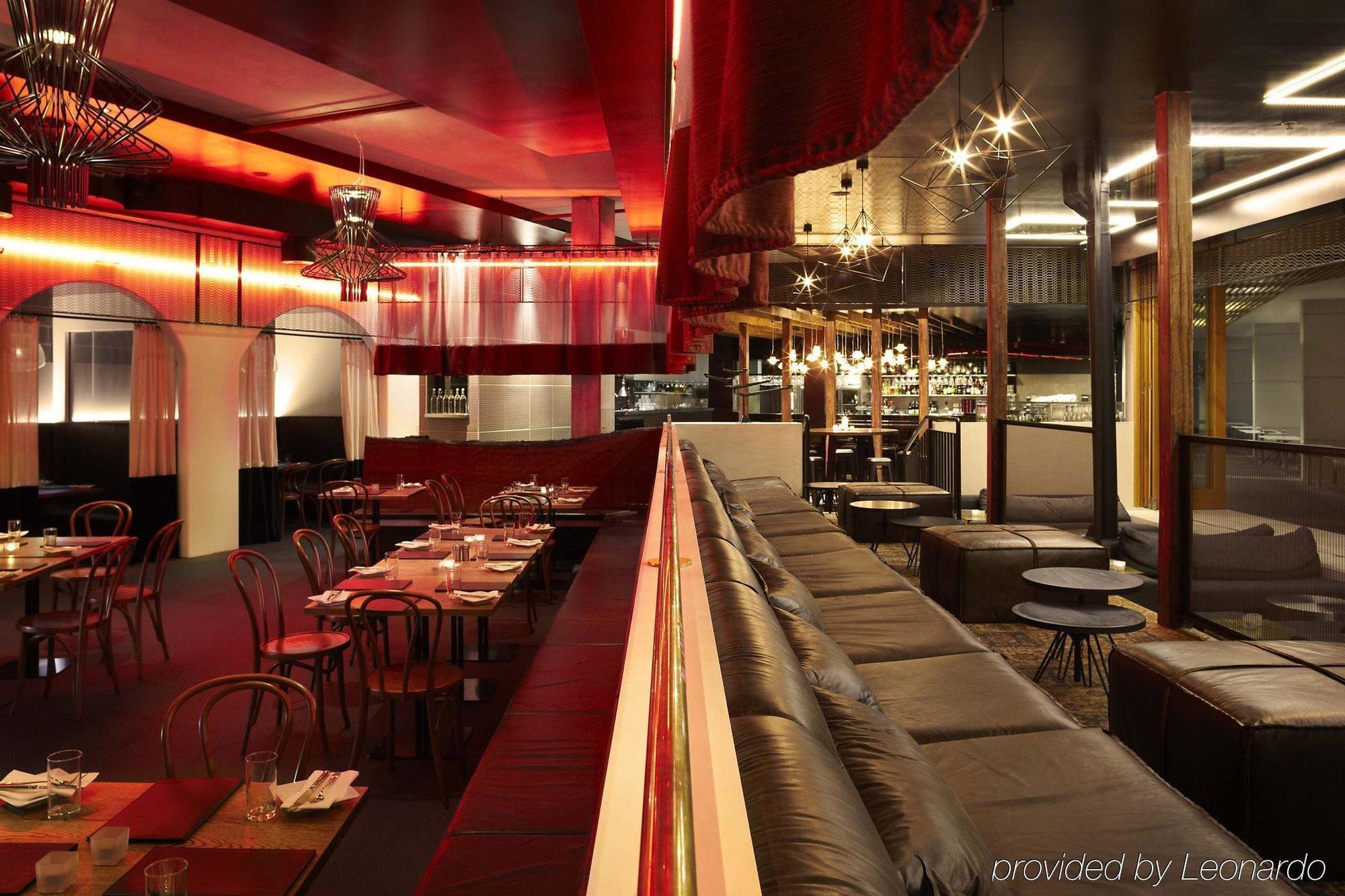 Hotel Realm Canberra Kültér fotó Interior of the restaurant