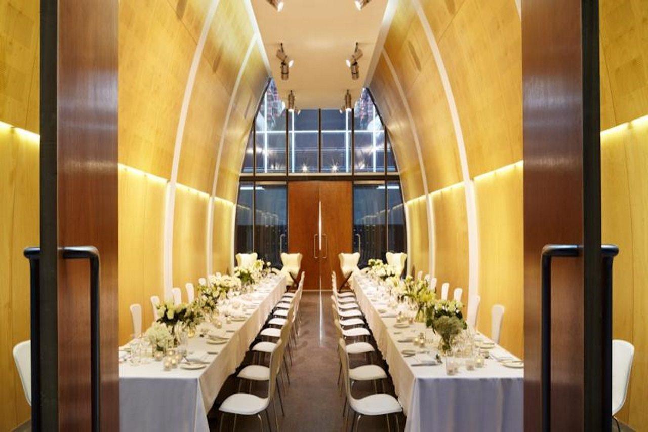 Hotel Realm Canberra Kültér fotó The Long Room