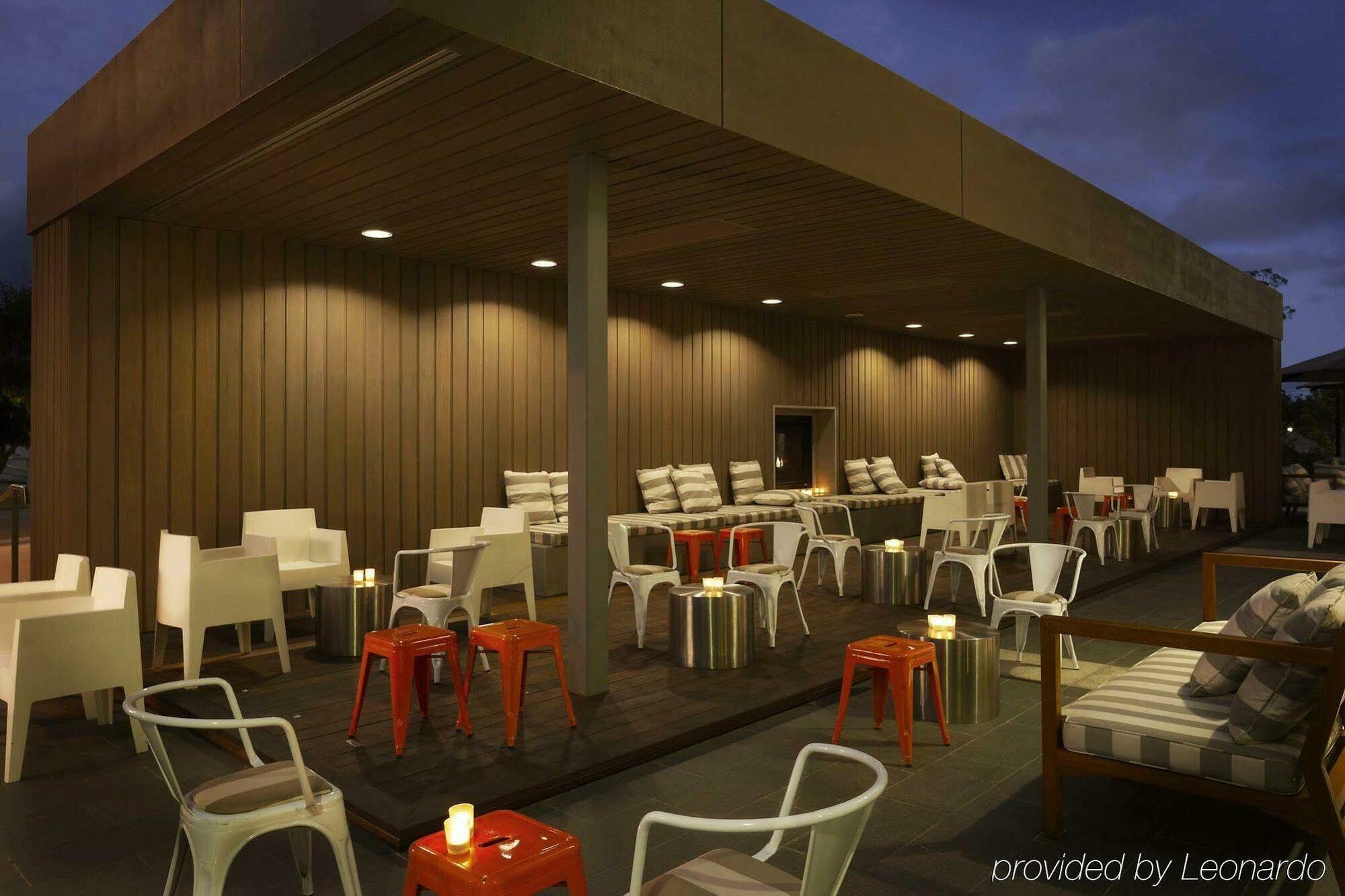 Hotel Realm Canberra Kültér fotó The rooftop bar at the Standard East Village